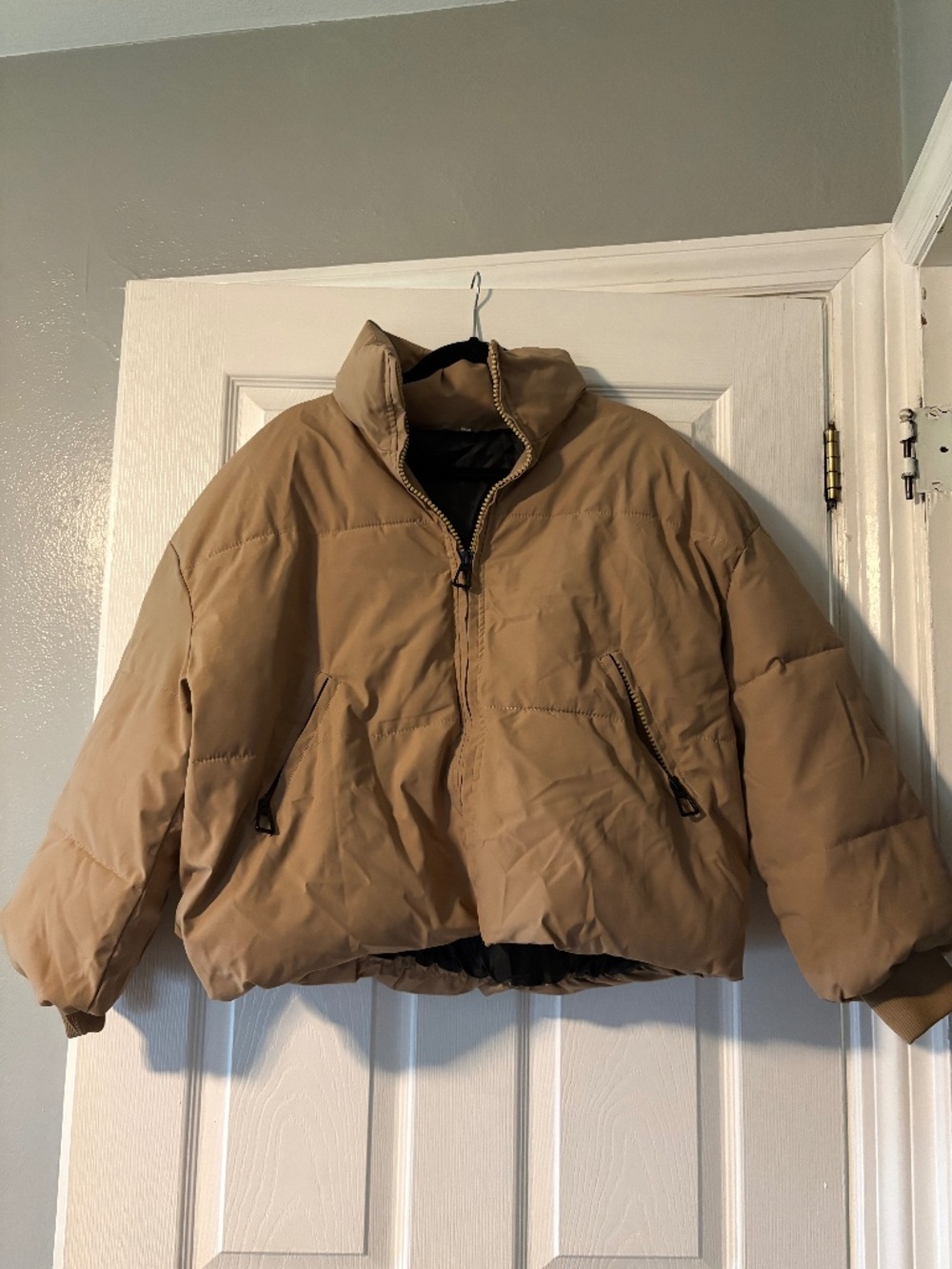 PUFFER JACKET